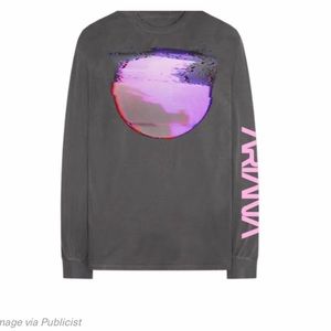 Ariana Grande Coachella Long Sleeve T-shirt, XL, New no tags, Includes face mask